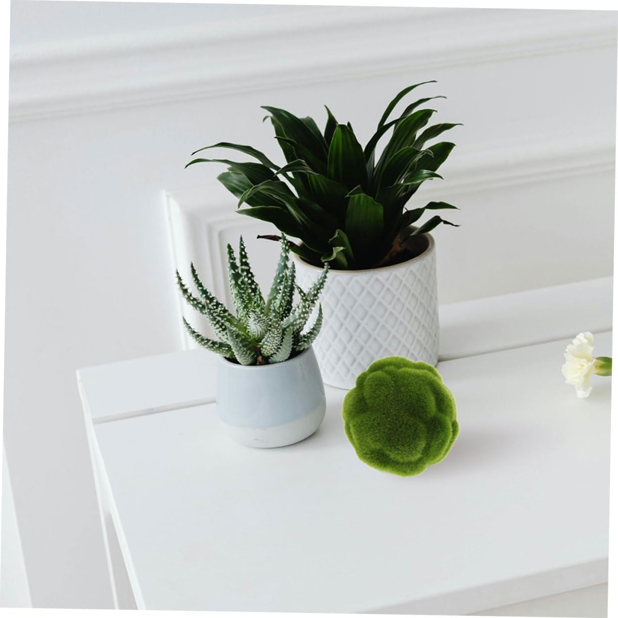 Unomor Artificial Topiary Balls for Home Decor