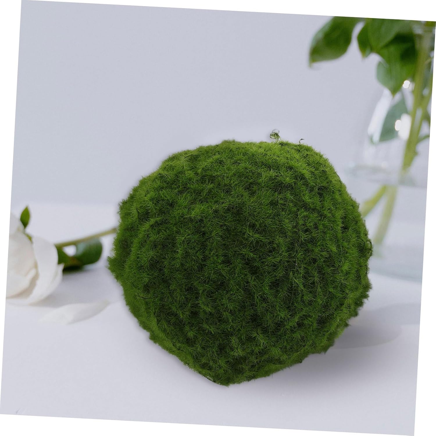 Wakauto Realistic Mossy Ball Artificial Greenery Sphere
