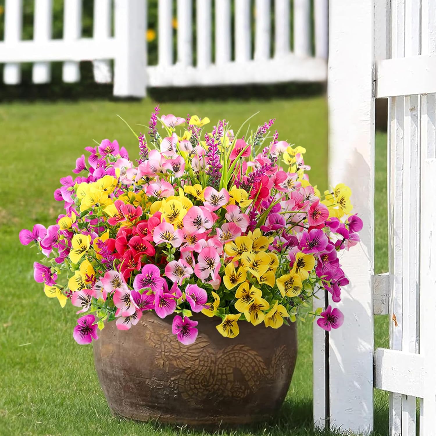 XYLENCO 15PCS Artificial Flowers for Outdoor and Indoor Use