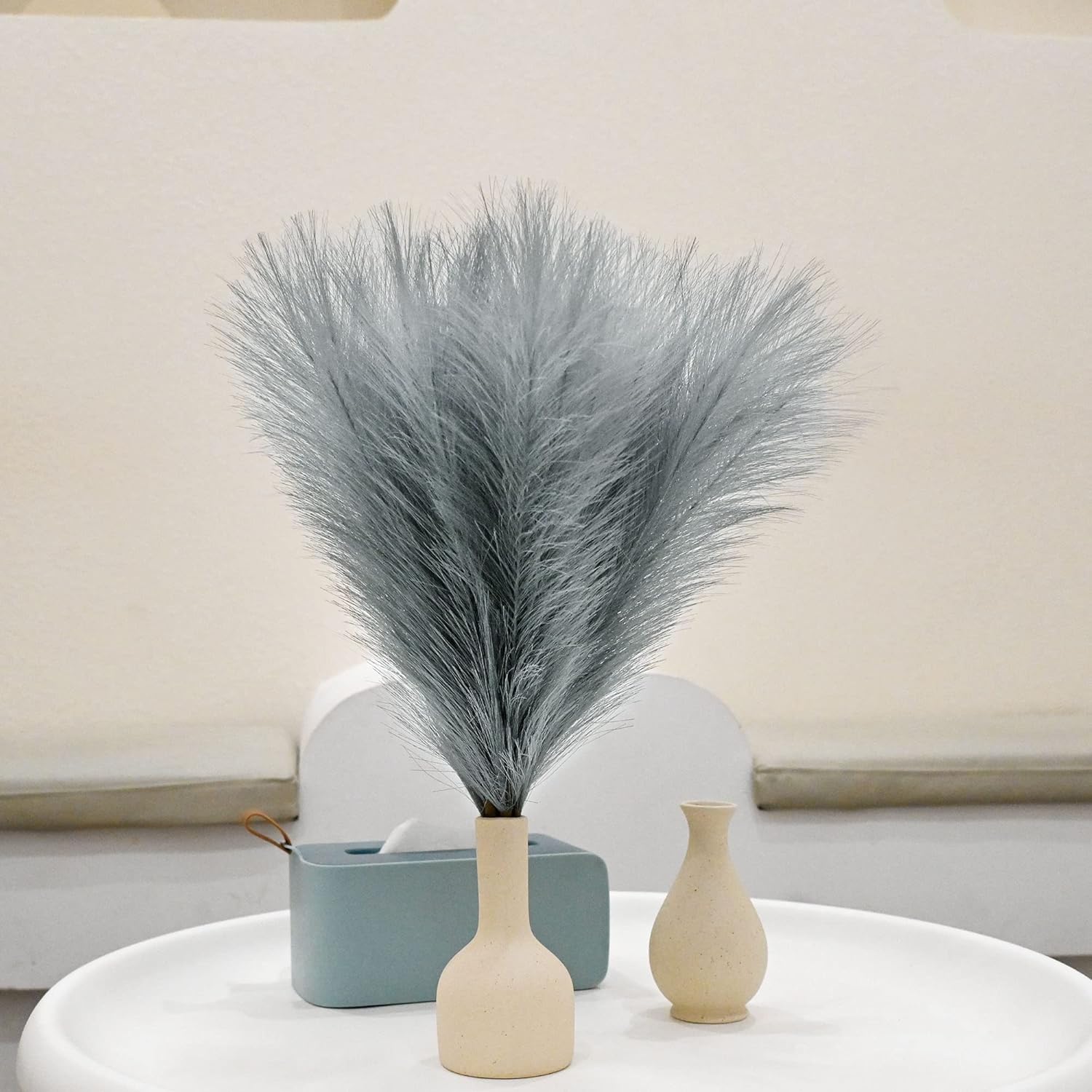 6 PCS Faux Pampas Grass Arrangement Grey 1